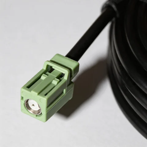GL-DY006 GPS/GNSS antenna connector and mounting detail view