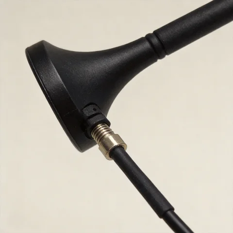 GL-DY016 magnetic mount antenna connector and mounting detail view