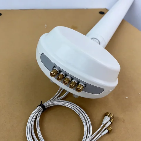 GL-DY2458V64 MIMO antenna connector and mounting detail view