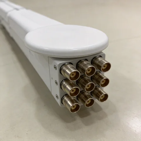 GL-DY2458V68 MIMO antenna connector and mounting detail view