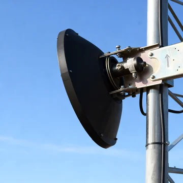 GL-DY5800V27 parabolic dish antenna connector and mounting detail view