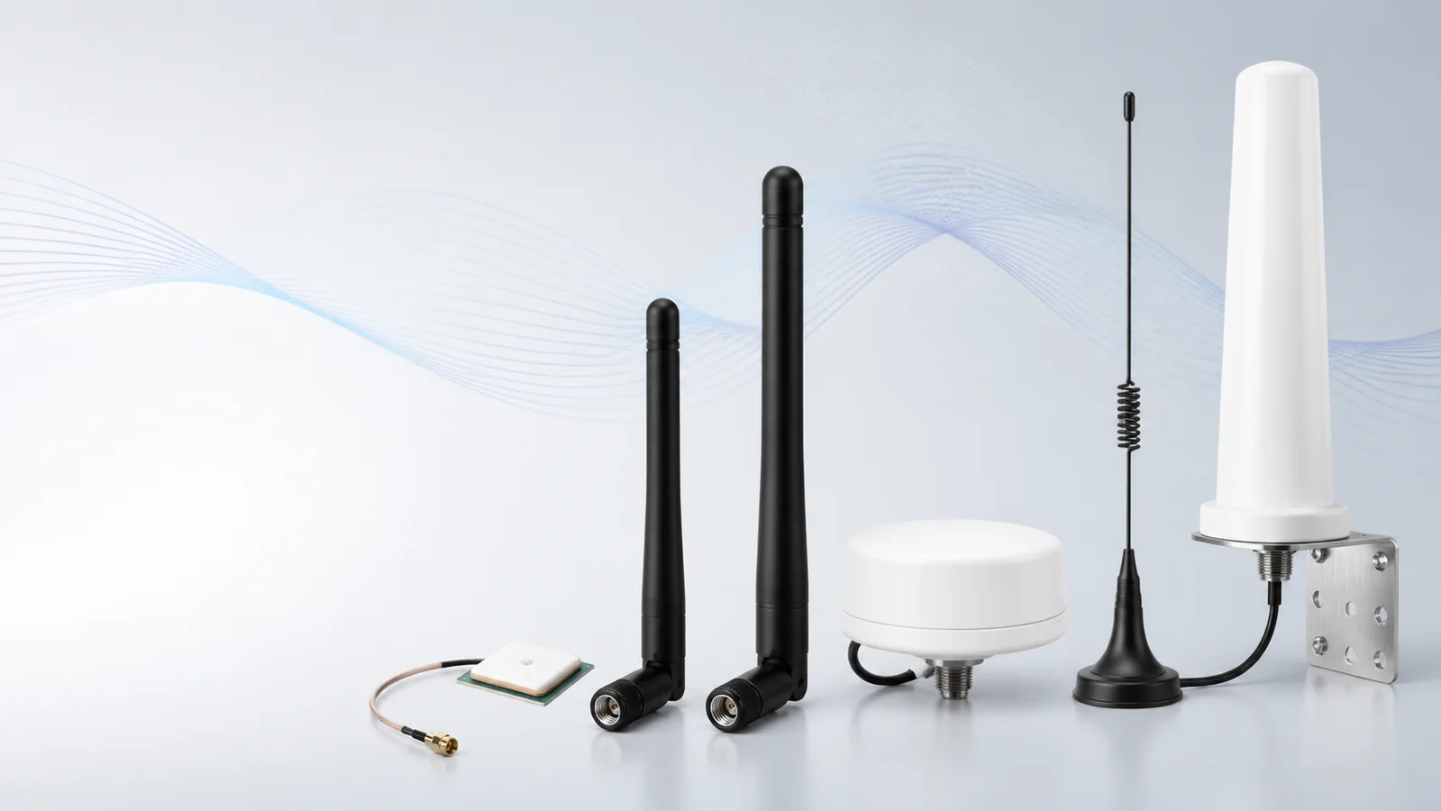 Verschiedene Bauformen von WLAN-Antennen für 2,4 GHz und 5 GHz