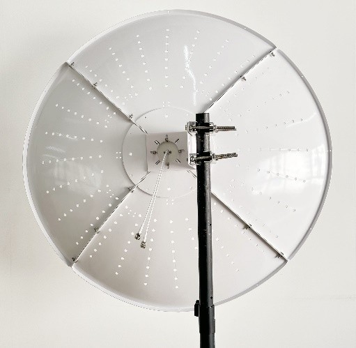 GLCKPB70380V0927 698-3800 MHz Parabolic Antenna