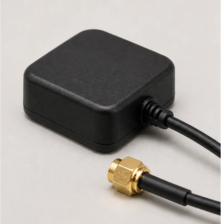 GL-DY010M WiFi Combo Antenna application scene 2
