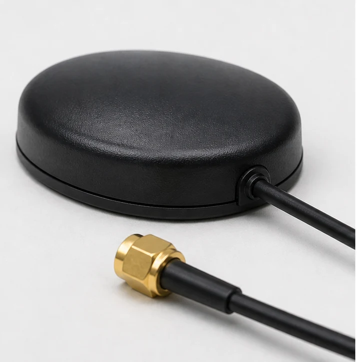 GL-DY046LM Dual 4G Antenna application scene 2