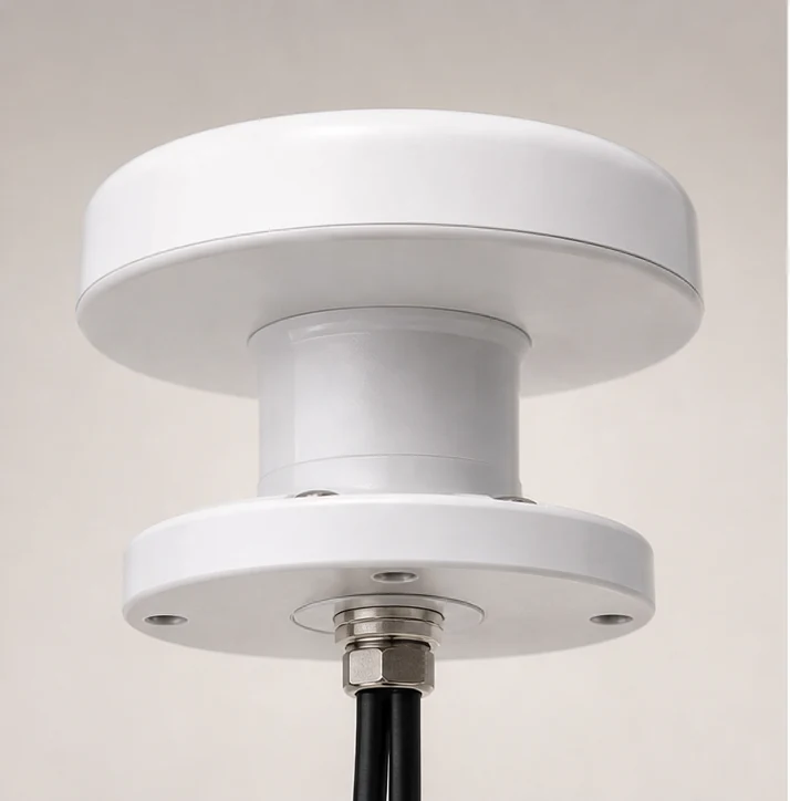 GLB013 GPS/GNSS antenna application scene 2